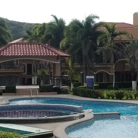 Condominio Pacific Sun 4A
